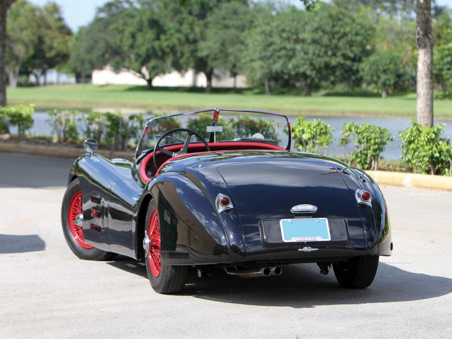  Jaguar XK120 M Roadster 1951 года  (фото 4 из 16)